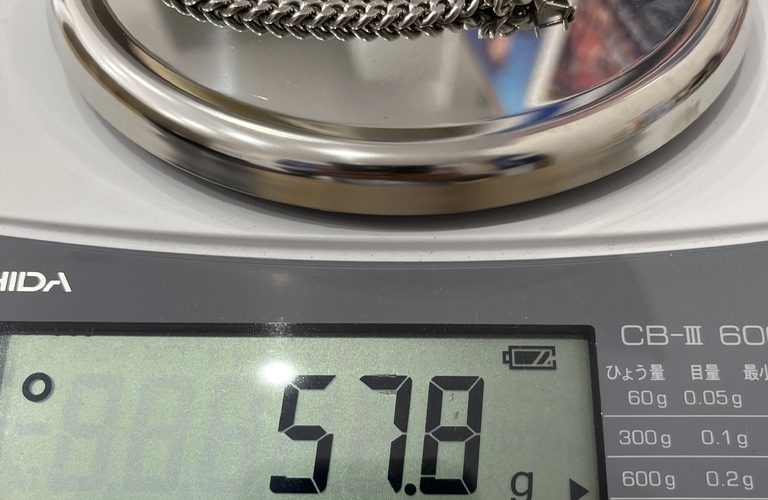 プラチナのネックレス・ブレスレットを高く売るなら買取大吉ですね！！