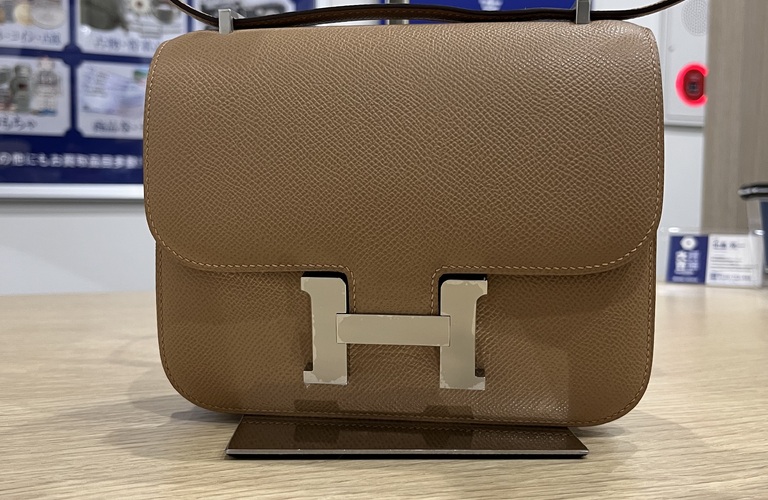 エルメス コンスタンス ミニを高く売るなら買取大吉で決まり！！