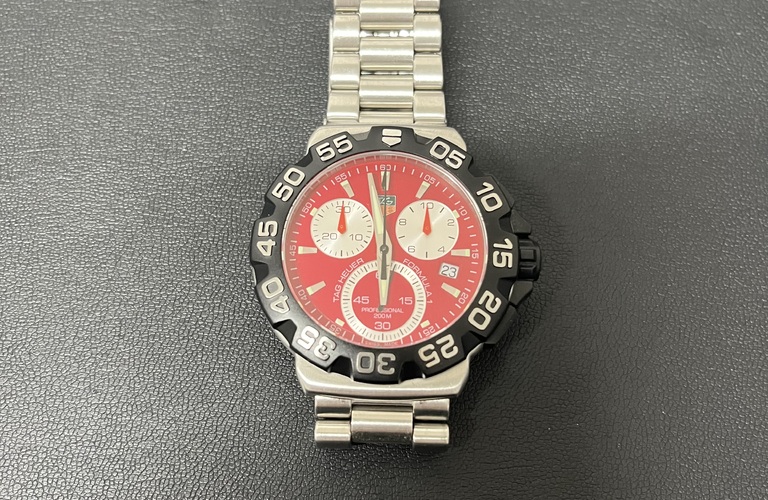 タグホイヤー フォーミュラ　時計