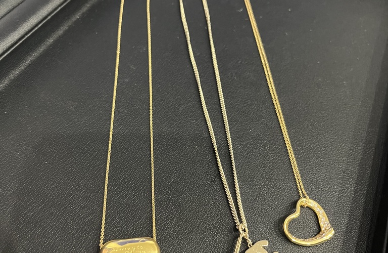 CHANEL・Tiffanyなどのブランド貴金属やアクセサリーも買取大吉