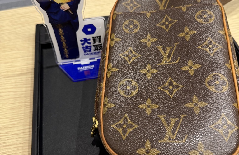 ヴィトン　ポシェットガンジュ　高価買取