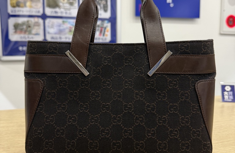 GUCCI GG柄モノグラム キャンバスレディース　バッグ