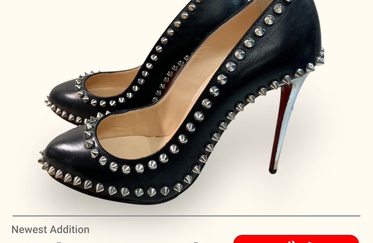 Christian Louboutin スタッズパンプス・ヒール高価買取！！