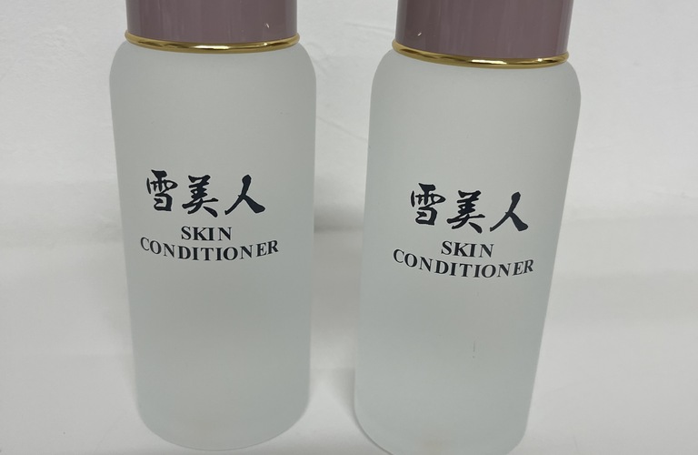 コスメのお買取してます。開封済みでもOK！！！