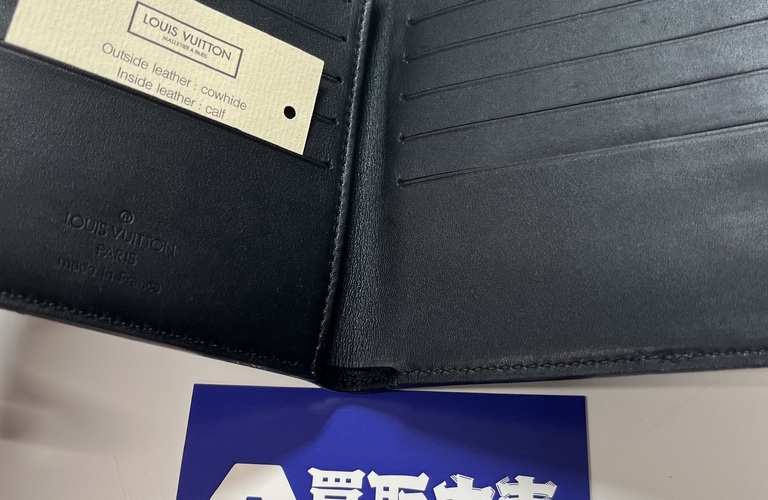 ヴィトンのカードケースをご売却するなら大吉！！