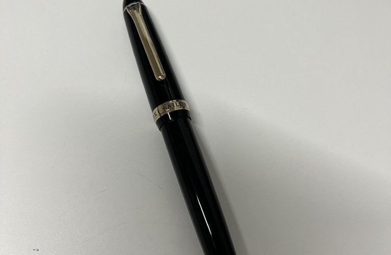 セーラー万年筆の高価買取は大吉！！